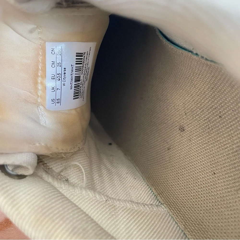 Lululemon Women’s Cityverse Low-Top Sneakers | US 8.5 - Picture 6 of 8